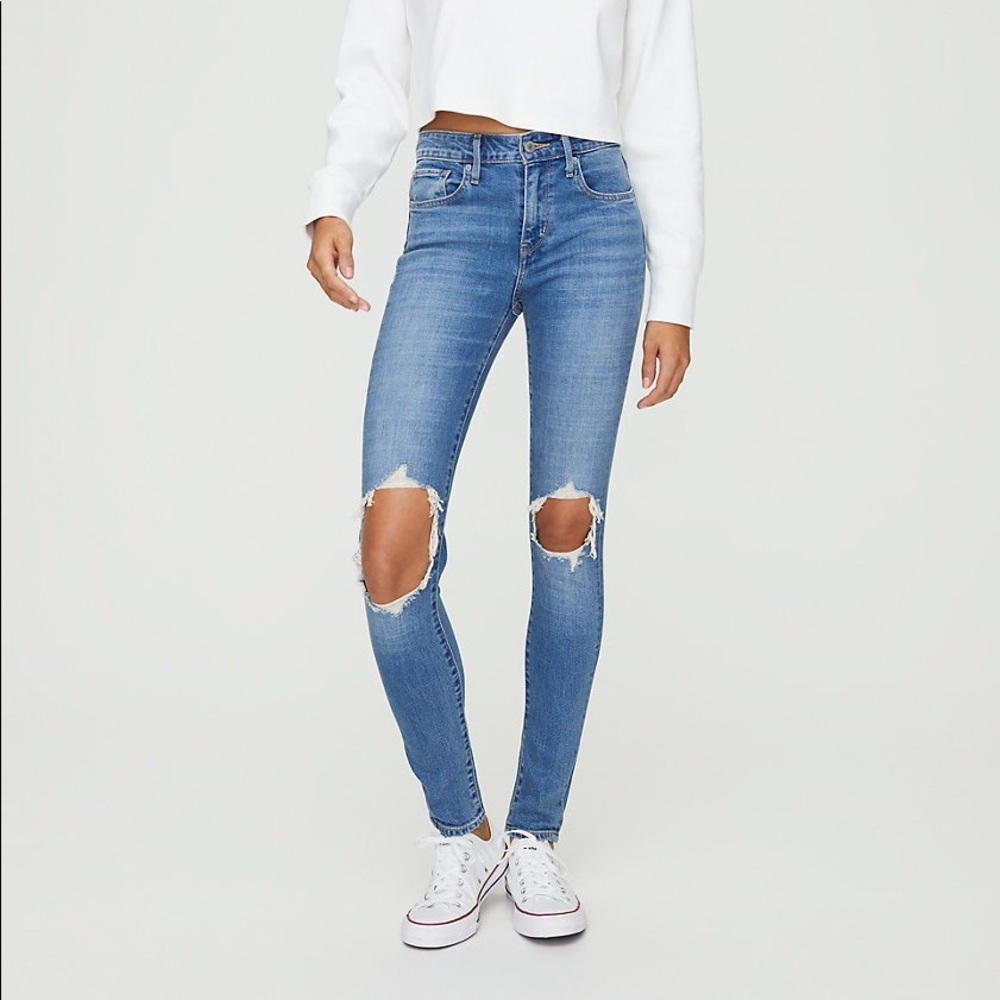 Levi 721 Highrise Skinny Jean